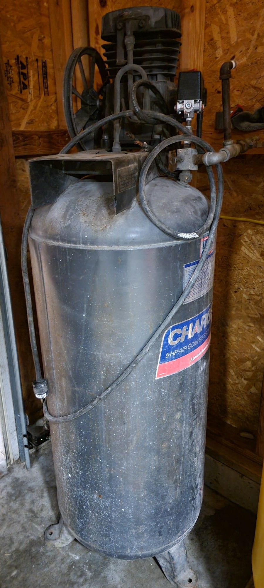 Air Compressor 20 Gal