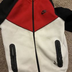 Black White And Red Nike Tech Size Small 