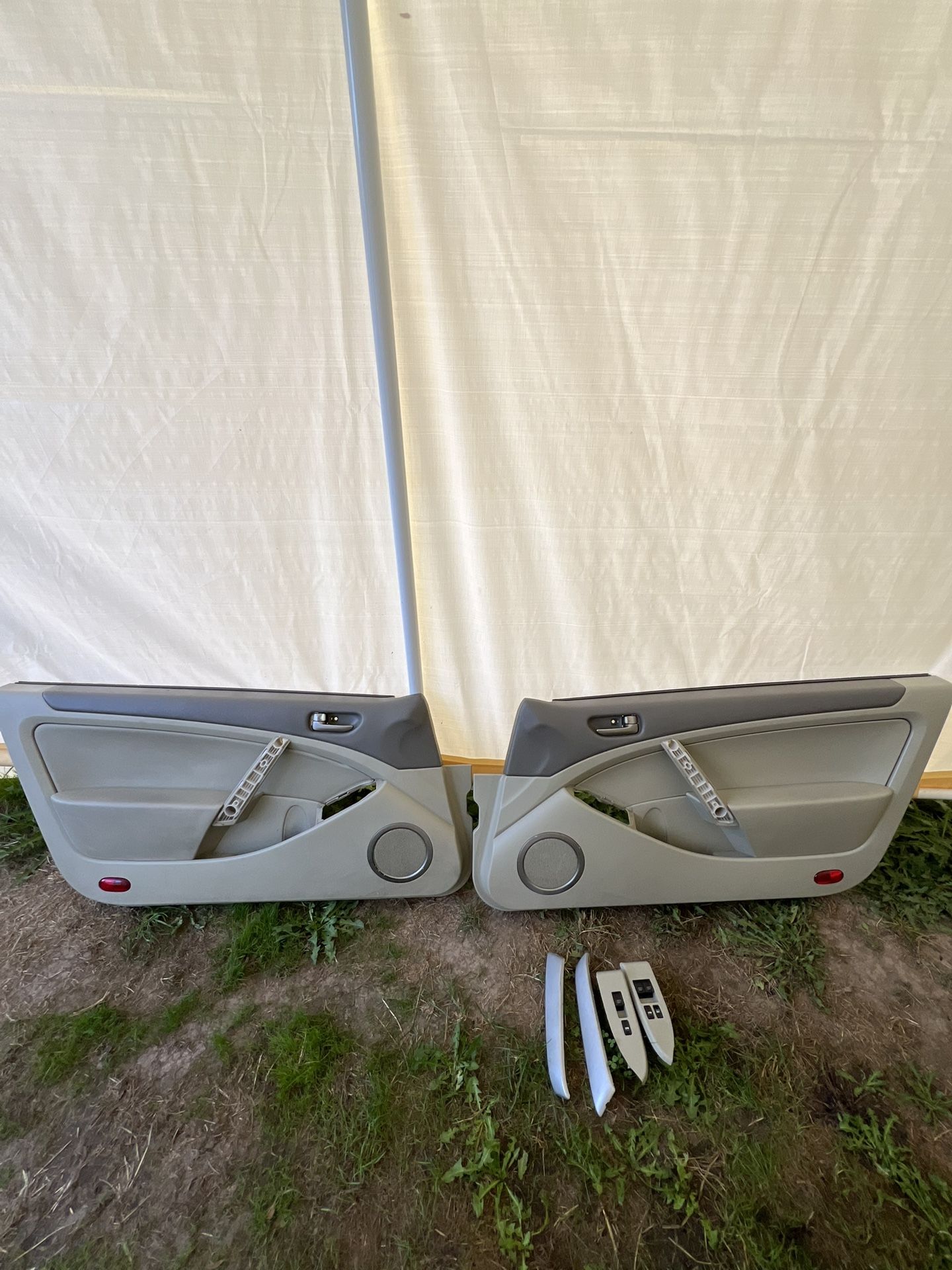 Door Panels For Infiniti G35