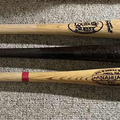 Wood bats Louisville, slugger