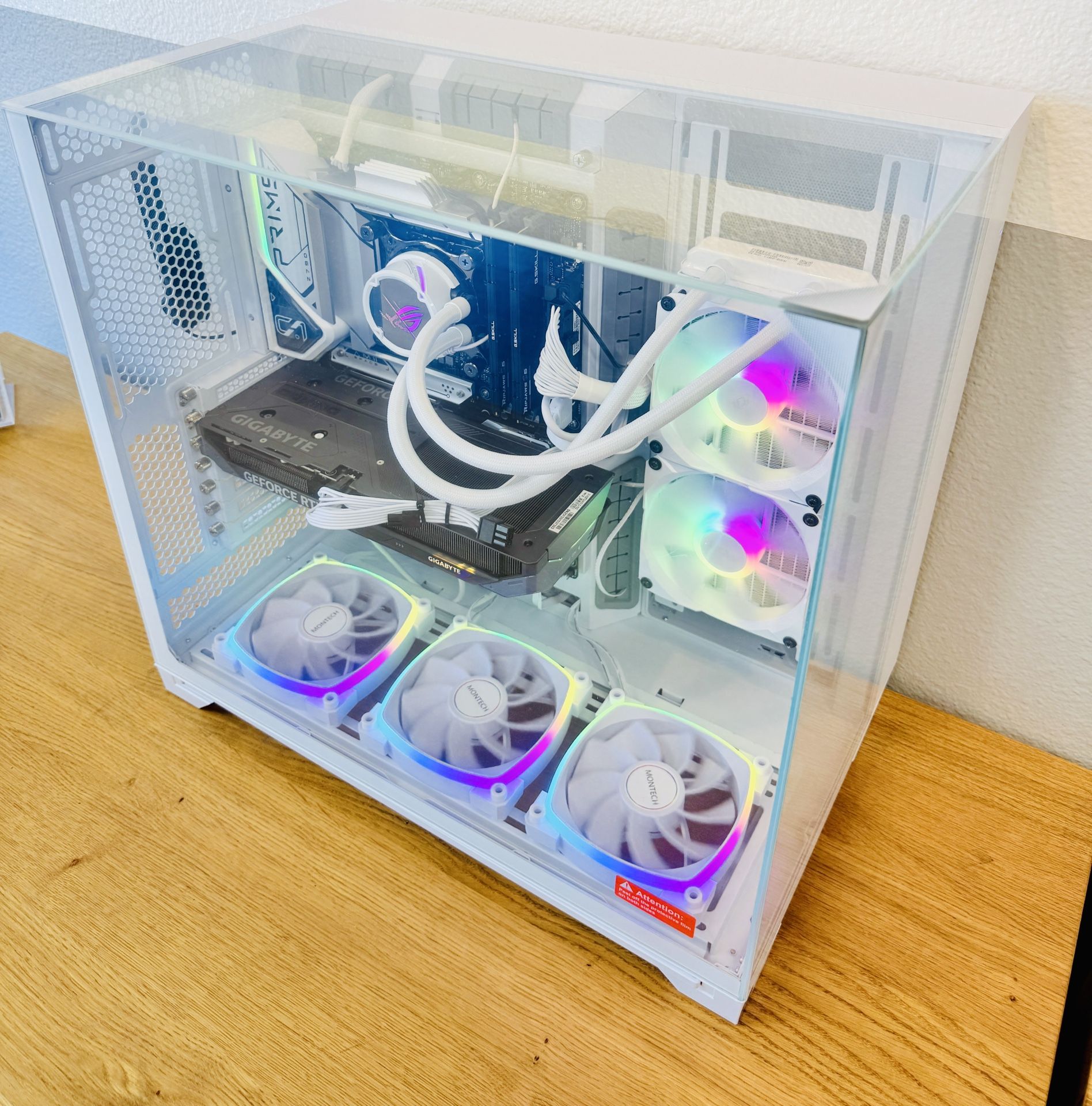 Gaming PC Custom Built by AREA-51✅🕹All White Full RGB Set,Intel i7/32GB RAM/1TB🖥1 Yr Wrnty‼️ RTX 5060 Ti GPU💥 $0 Down Finance Available