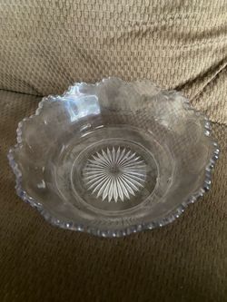 Vintage heisey berry bowl