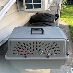 Pet Carriers and Crate