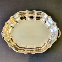Vintage: Beautiful Silver Plated Serving Tray/Platter/Plate