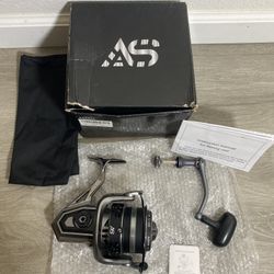 GARRET Big Game Spinning Reel Metal Frame Surf Fishing Reel 45Lbs Used Excellent