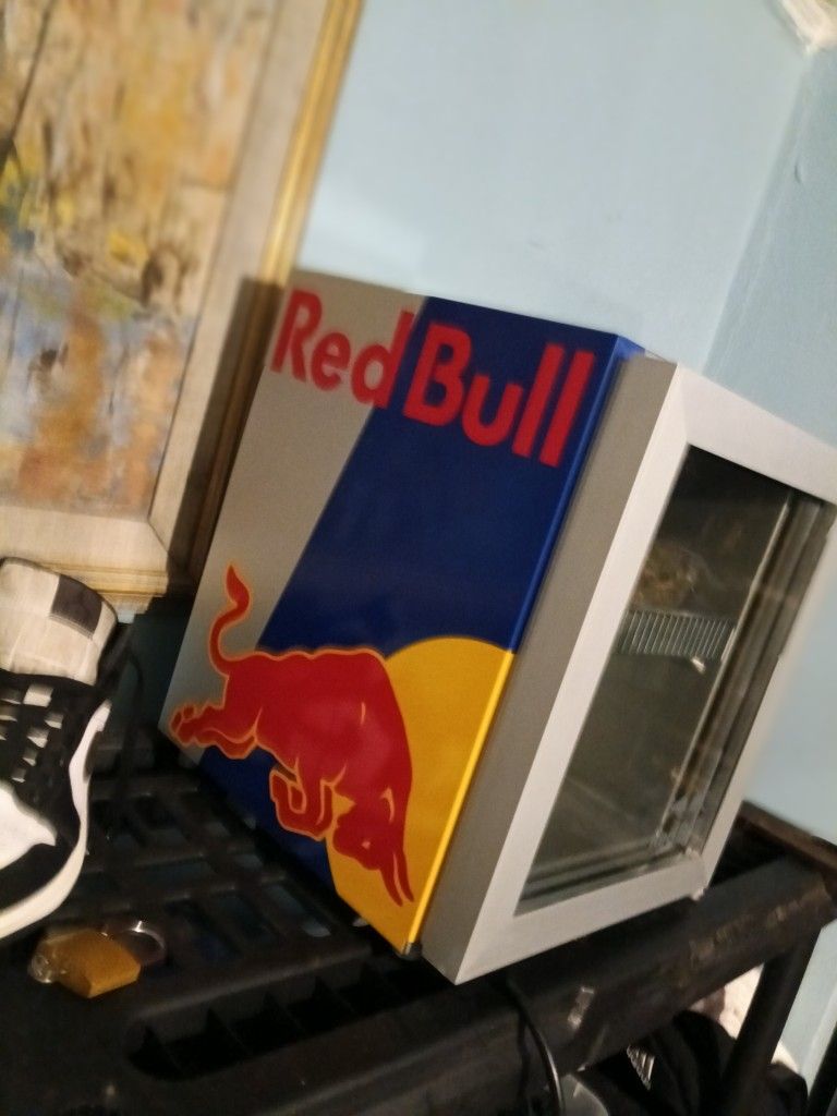 Red Bull Mini Fridge Counter Top Fridge