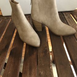Women’s Boots