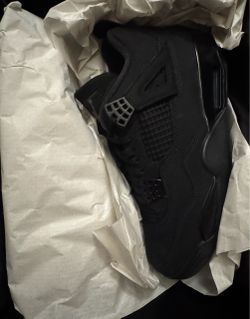 New men’s size 9.5 Jordan 4 black cat