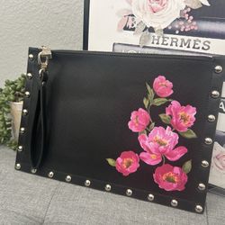 WHITE HOUSE BLACK MARKET Floral Studded Pouch Wristlet Bag Clutch Purse NWOT