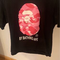 Bape logo Tshirt