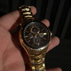 Seiko Coutura Perpetual Solar Gold Watch for Sale in Bellevue, WA - OfferUp