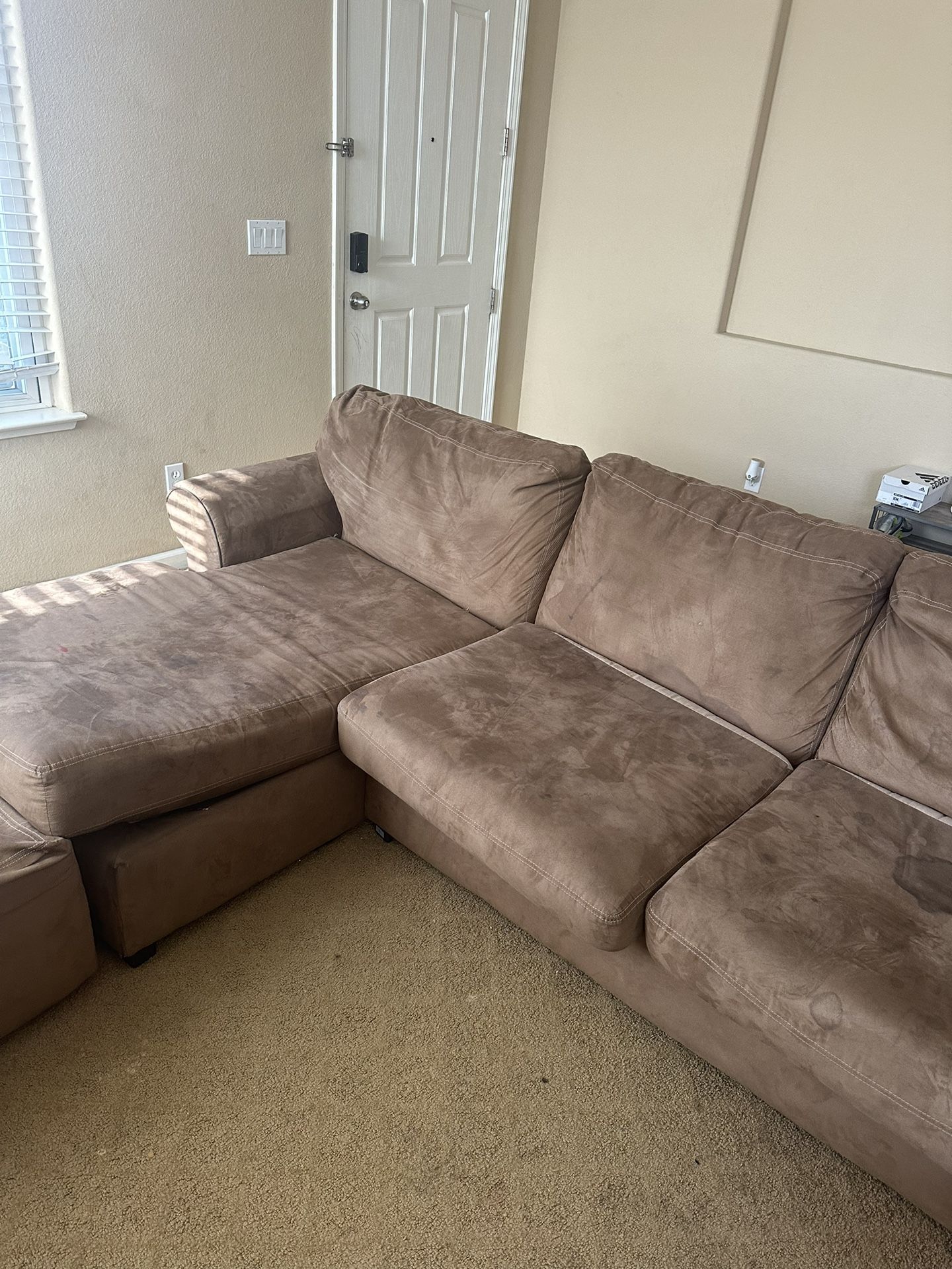 Small Couch  FREE PICK UP ASAP