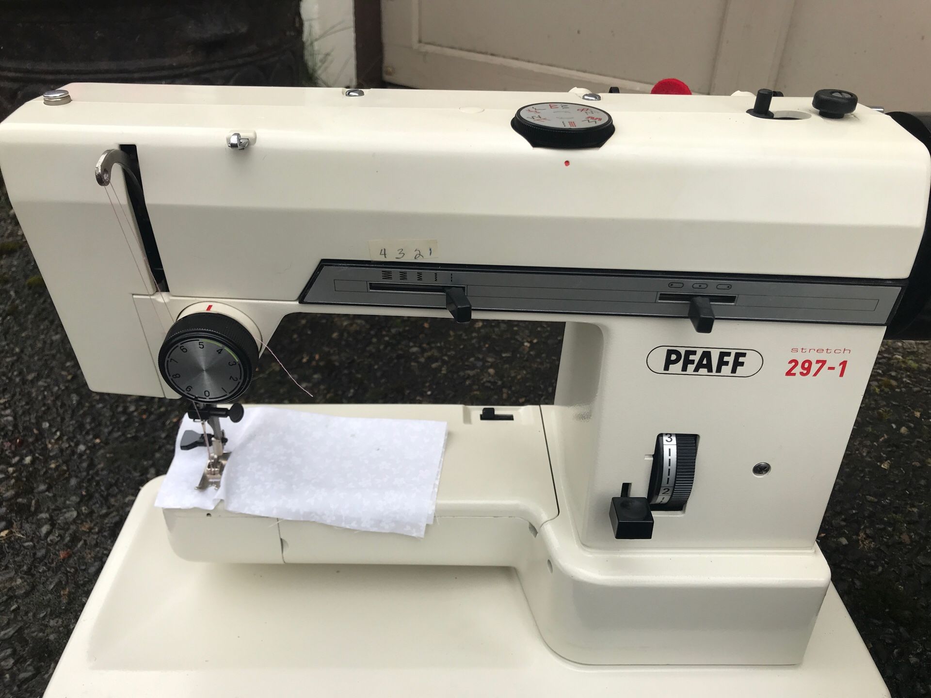 Pfaff 2971 sewing machine. for Sale in Fife, WA OfferUp