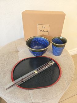 Brand New Blue Ceramic 4 Piece Japanese Dinnerware Set