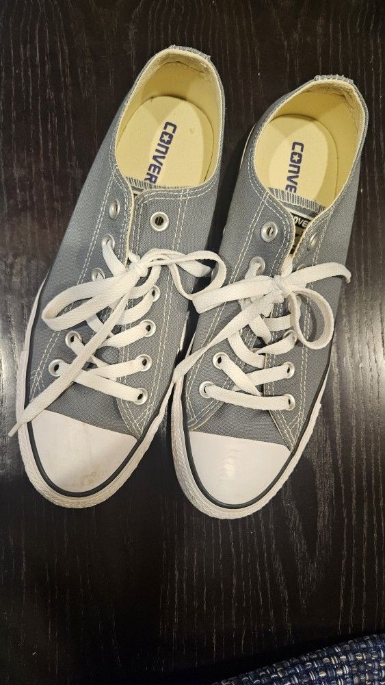 Women's Converse All-Stars Gray Sneakers (9)