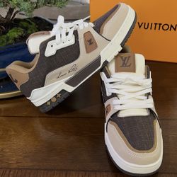 New LV Men’s Shoes. 