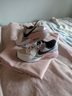 Nike Air Max 9.5