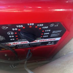 Hi everyone we this Lincoln machine  new in box comes wt helmet and one box Lincoln electrode sticks all new come check out we locate in hesperia we t