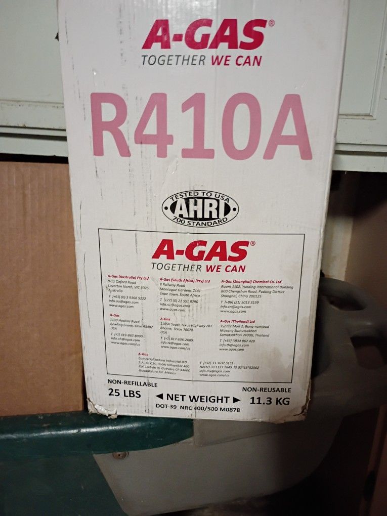 Are 410A Gas 25 Pound Tank For Sale $150