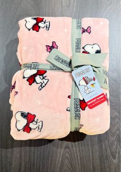 Peanuts blanket