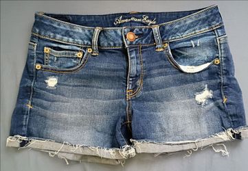 American eagle shorts size 10