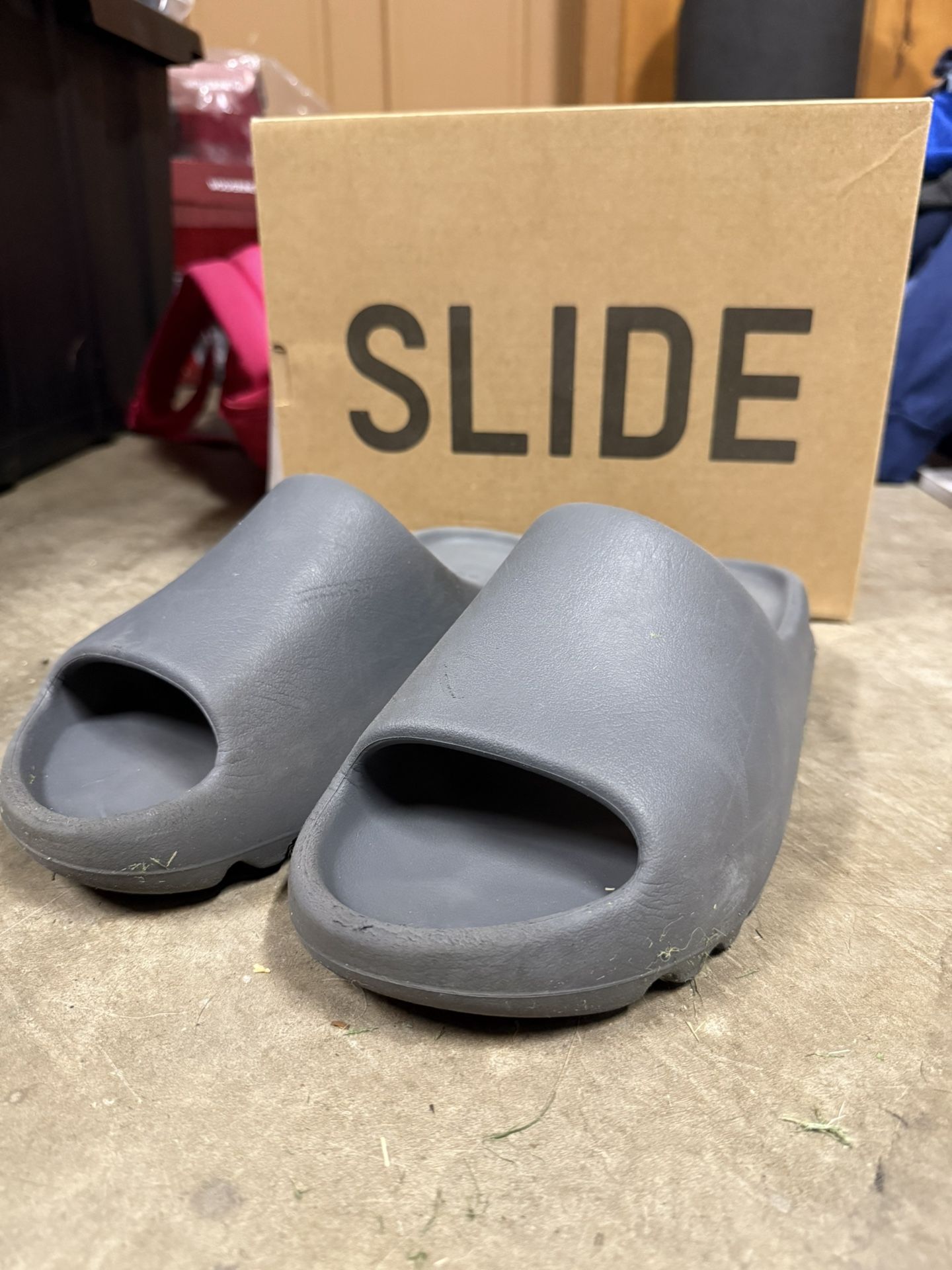 Black Yeezy Slides