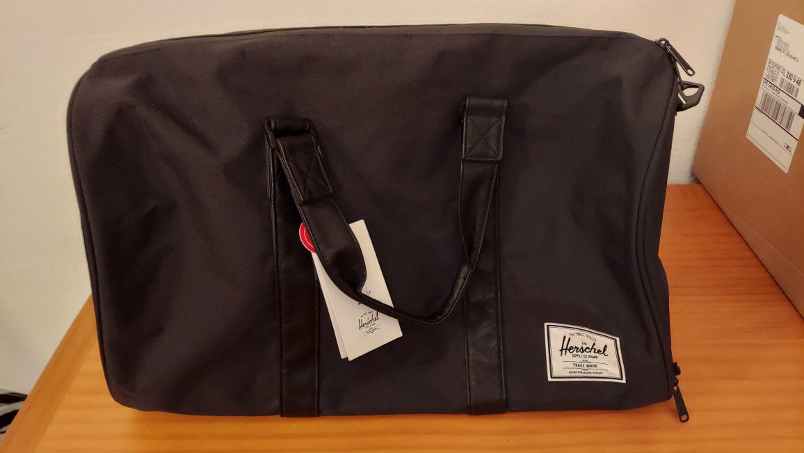 Herschel Supply Co. Novel Duffle Bag Black Crosshatch One Size New