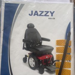 Jazzy 600 es mobility scooter
