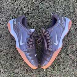 Nike T90 Indoor Size 7.5 Men  Size 9 Women 