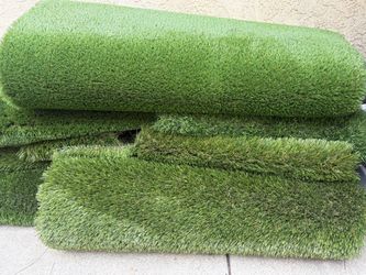 7 pieces of turf grass for only 80 dollars different sizes
