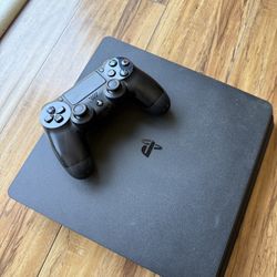 PS4 w/controller!!