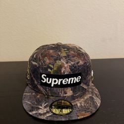 Supreme Fitted Hat