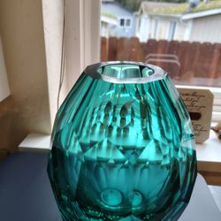 Beautiful Emerald Green Heavy Glass Faceted 