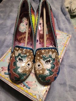 Woman's Shoes