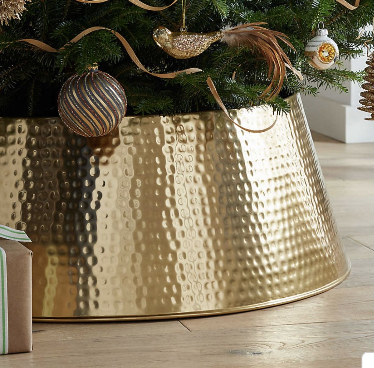 Crate Barrel Bash Gold Christmas Tree Collar 27”