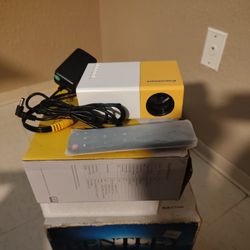 LED projector 