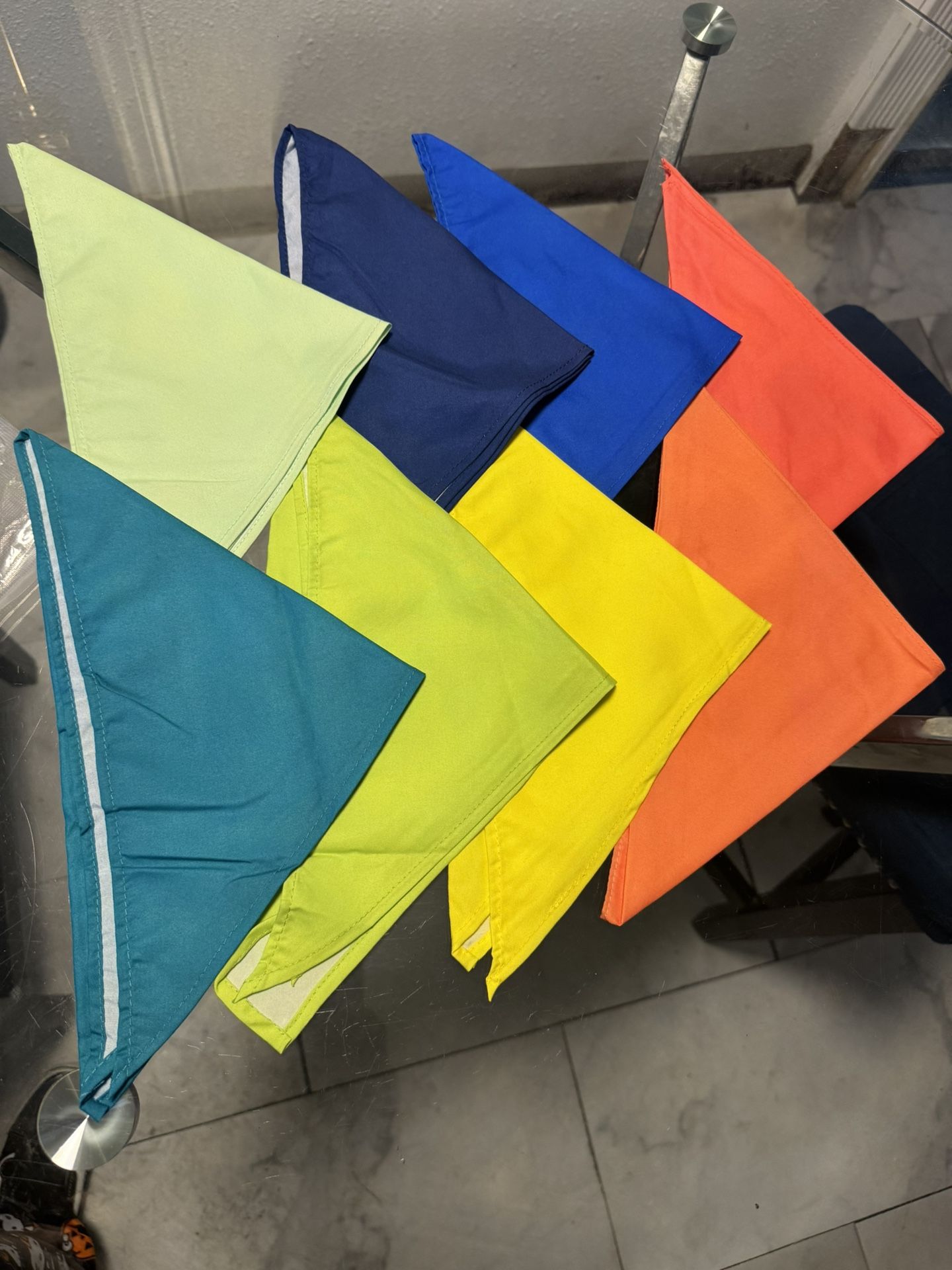 💥$2 NEW DOG SCARFS💥