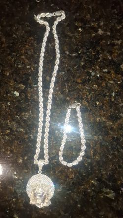Stainless Silver Chain And Bracelet