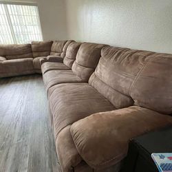 Recliner couch