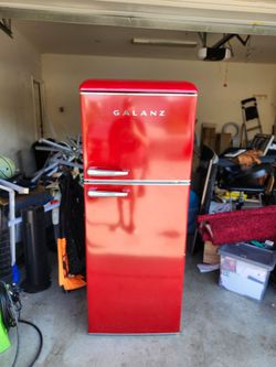 Refrigerator