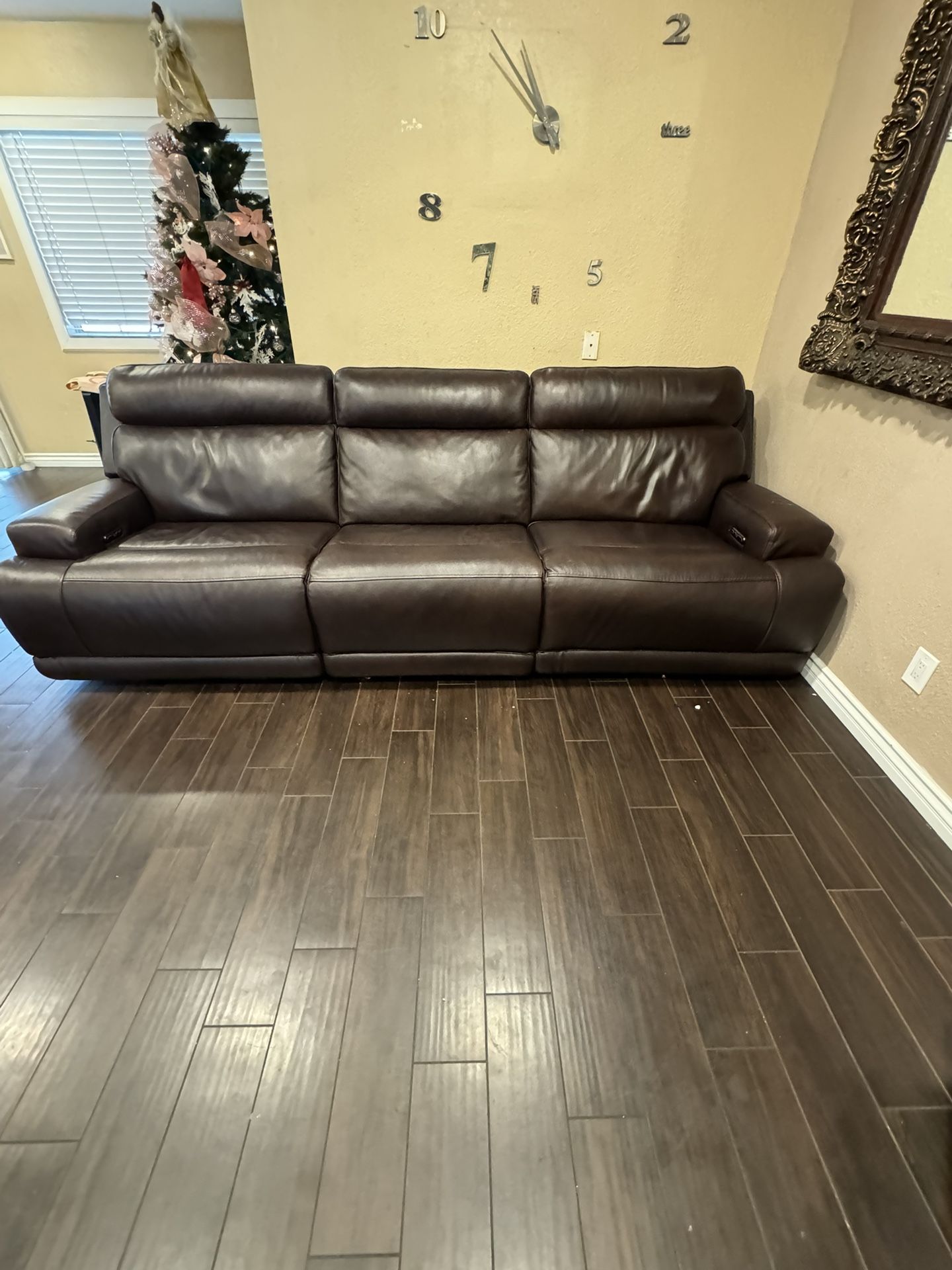 Sectional Genius Leather