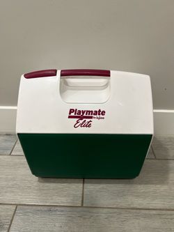 Vintage Playmate Elite by Igoo 2001 Cooler Red/White Made in USA In Flawless Condition