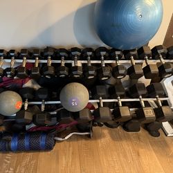 Rubber hex dumbbells 5lb-55lb 65lb 80lb 90lb tier 2 dumbbell rack gym equipment exercise fitness