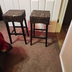 2 Bar Stools