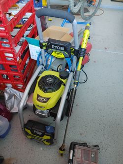 Ryobi w/ Honda Motor 3300 Pressure Washer