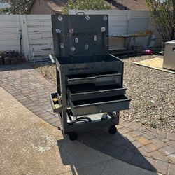 Us General Took Box 