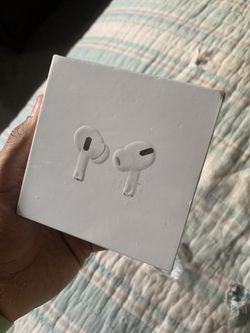 Air Pods Pro Brand New Sealed 