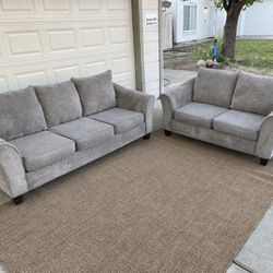 MATCHING SET SOFA AND LOVE SEAT. 