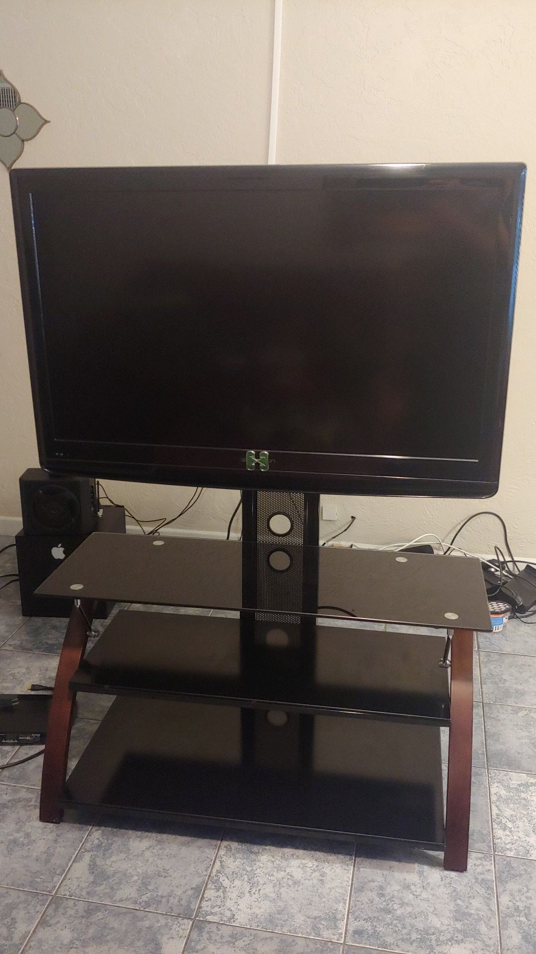48" TV & stand holds up to 50" TV