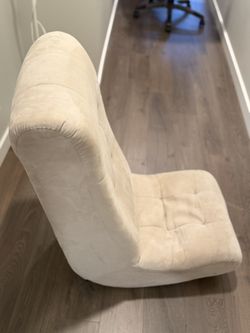 Game chair